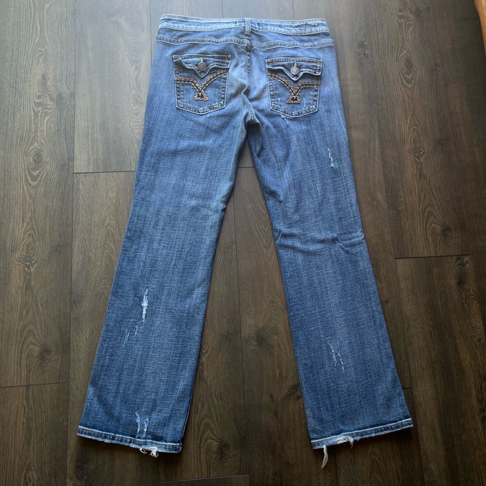 Vigoss Flared Jeans - Picture 4 of 16